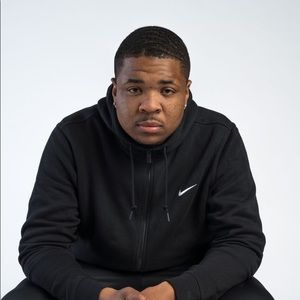 Meet your Posher, Warren